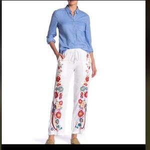 Johnny Was White Linen Wide-Leg Pants with Multicolor Floral Embroidery